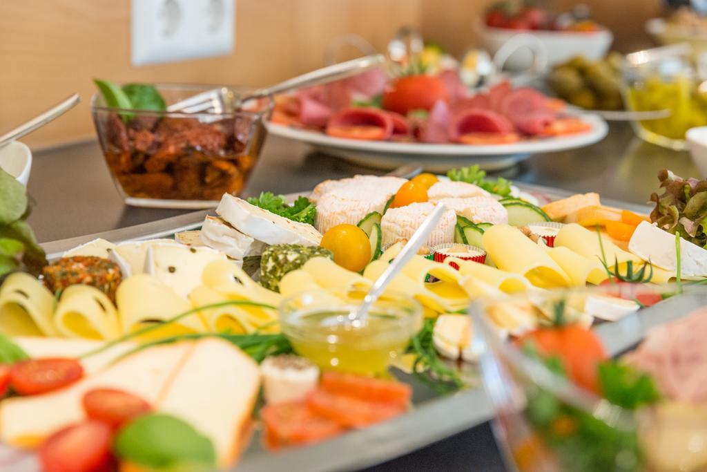 Kirchheim bei Muenchen Hotel Beim Schrey מראה חיצוני תמונה