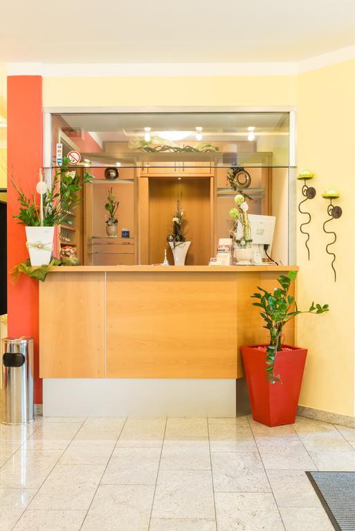 Kirchheim bei Muenchen Hotel Beim Schrey מראה חיצוני תמונה