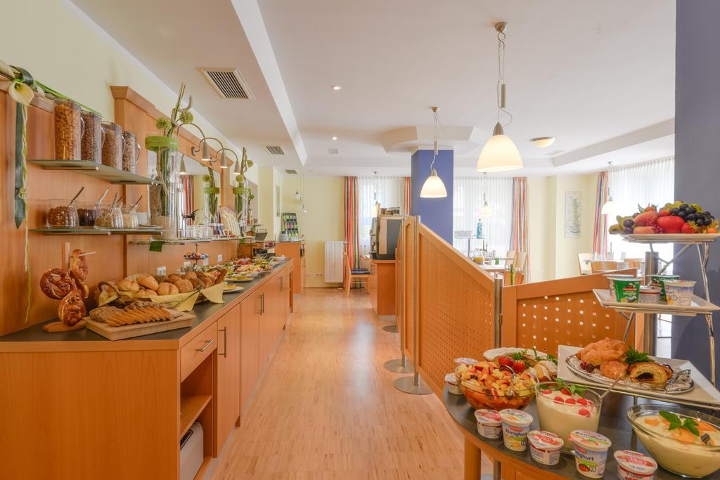 Kirchheim bei Muenchen Hotel Beim Schrey מראה חיצוני תמונה